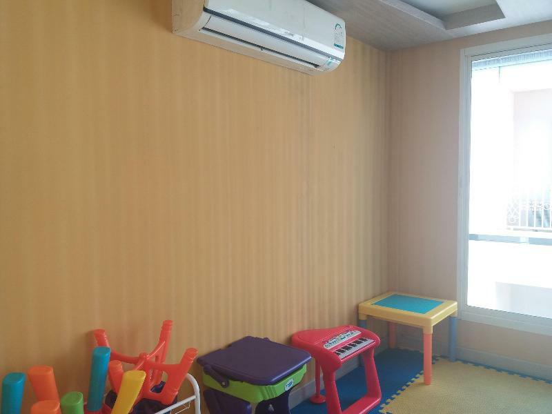 Dazzle Sukhumvit 7 Hotel Banguecoque Exterior foto